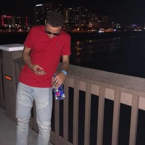 Meet your Posher, Eli